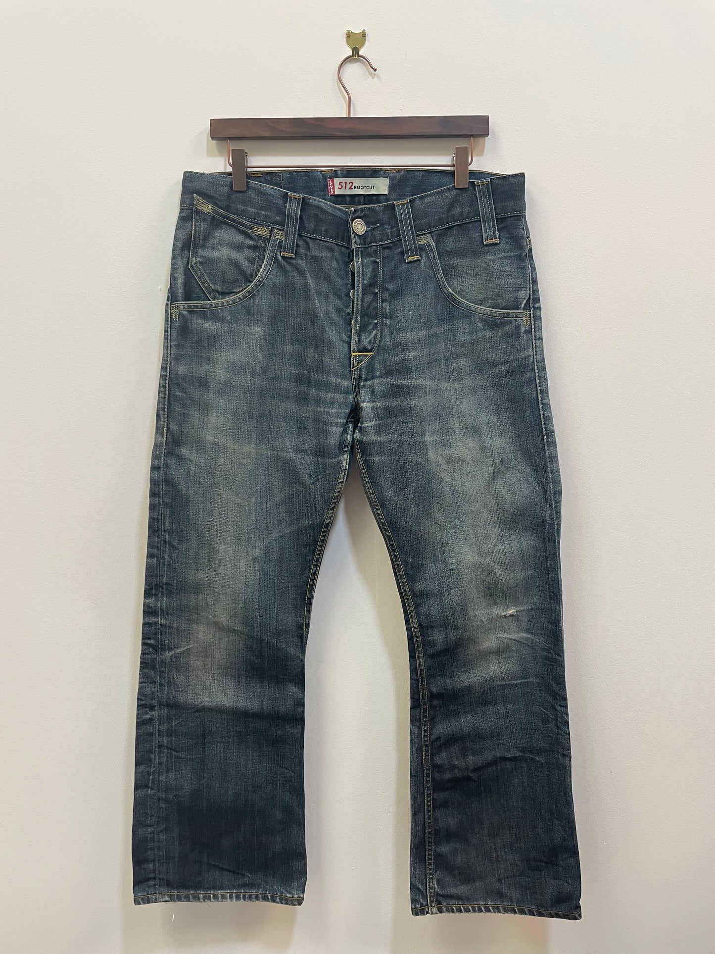 Levis 521 Bootcut Jeans