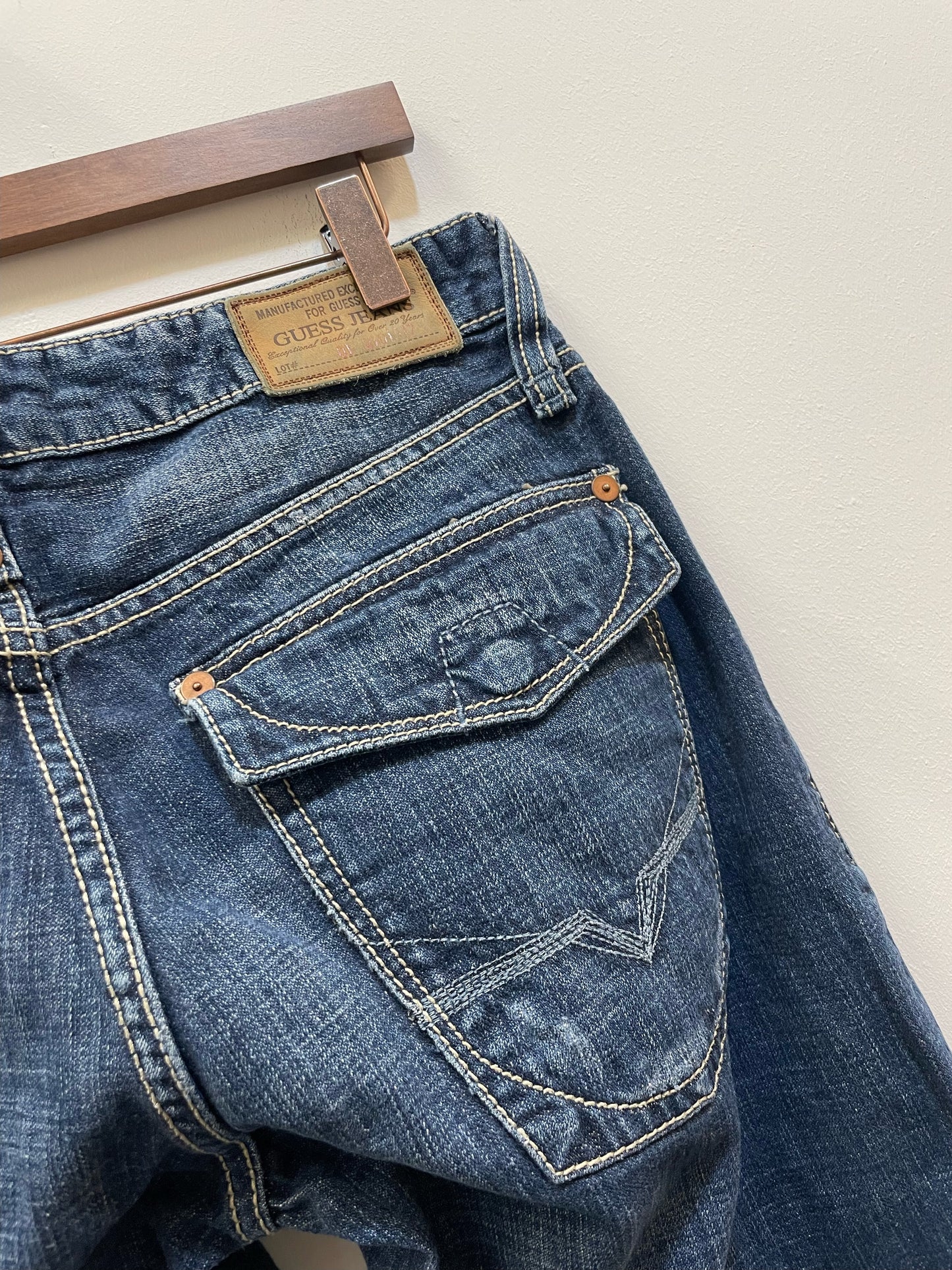 Guess Straight Fit Jeans