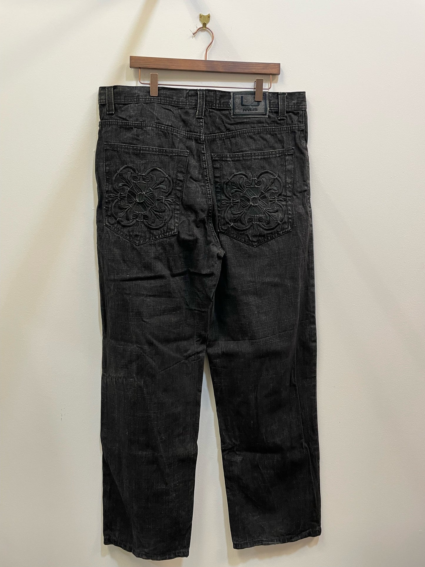 Nyus Black Jeans